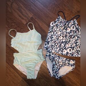 Lot Of 2 Bathing Suits Girls Size 8, Old Navy, Oshkosh